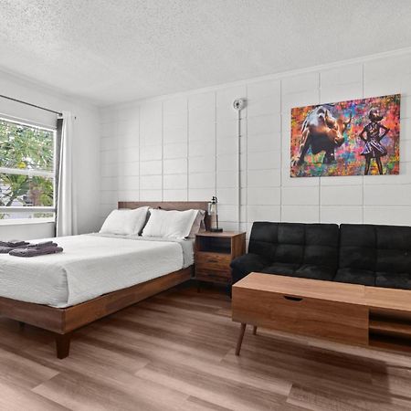 Modern Downtown St Petersburg Studio Pet-Friendly Affordable! 外观 照片